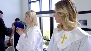 Slamming hard starring wet pussy pornstar