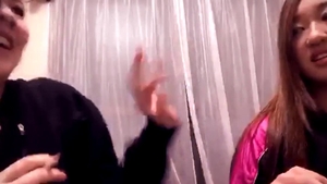 Perfect 18 yr old smoking live on webcam in HD