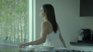 Young Leah Gotti anal fucking in the pool