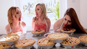 Masturbation sex tape between hottest fetish Veronica Vain