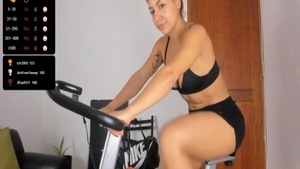 Glamour latina teen chick loves workout HD