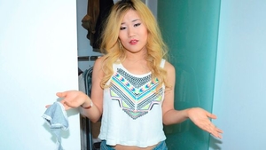 Asian Akemi Rose sucking cock