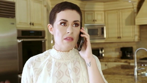 American stepmom Olive Dundee in glasses dick sucking