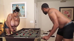 Curvy amateur raw fucked in the ass